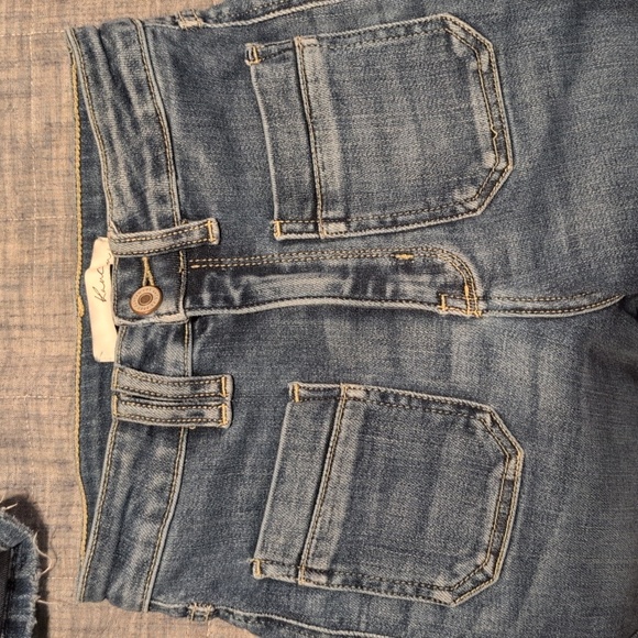 Kancan crop flare jeans - Picture 2 of 6